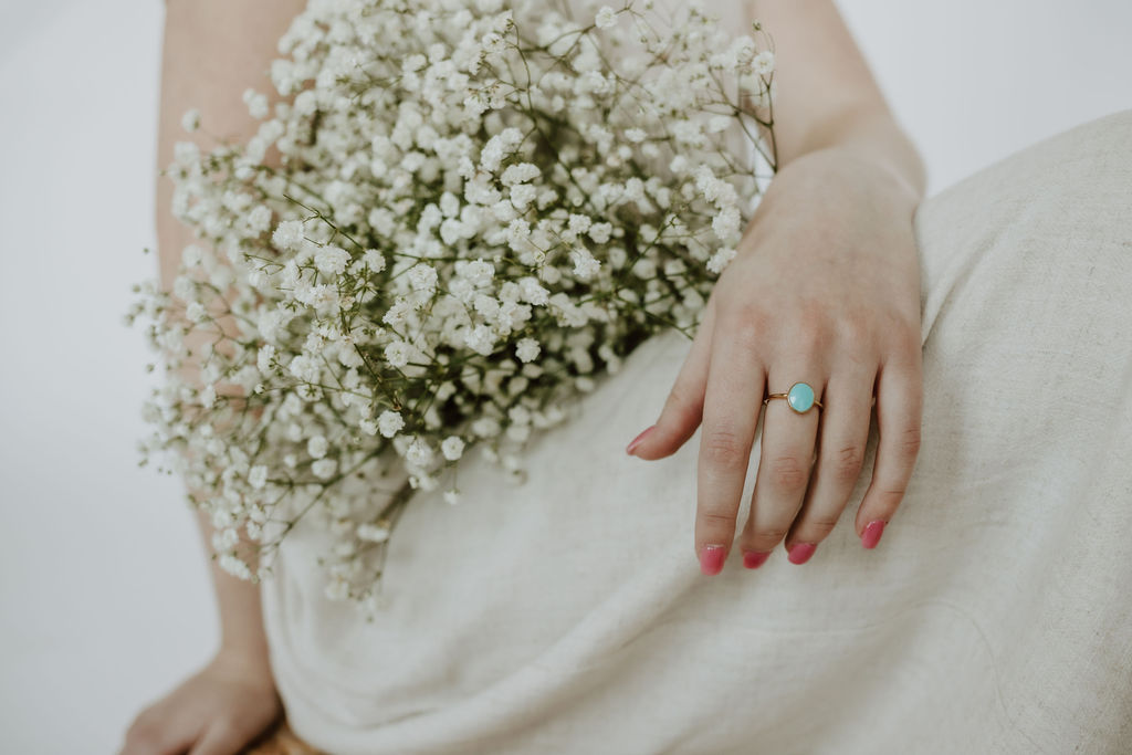 Pinterest manager with flowers